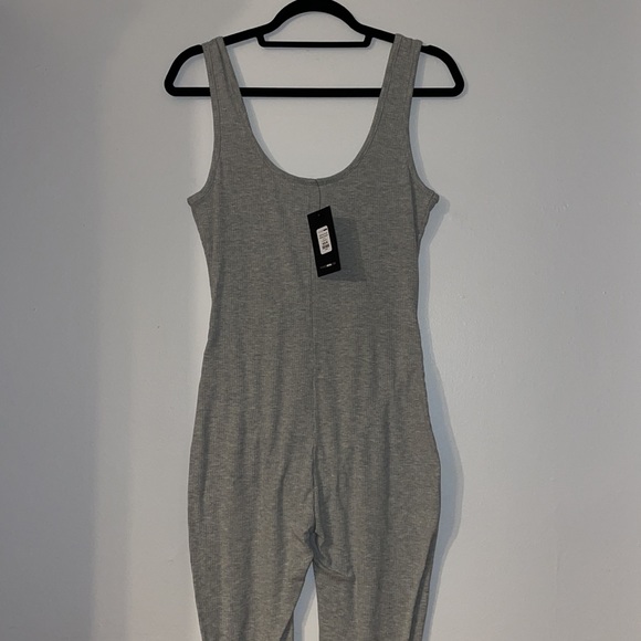 Sticking Around Ribbed Jumpsuit - Heather Grey - Picture 9 of 9